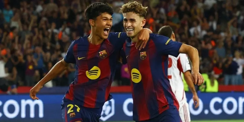 Thi đấu toả sáng tại Champions League